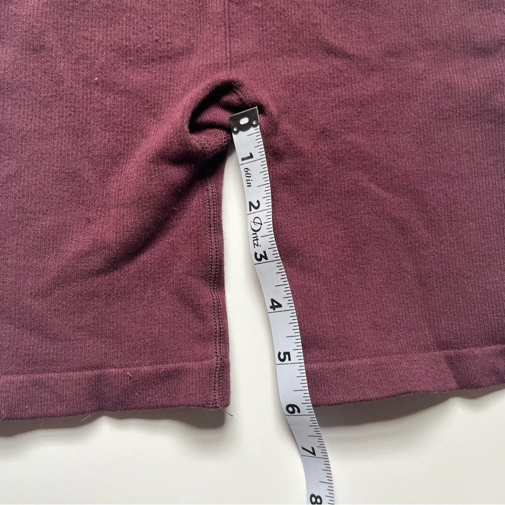 Fabletics Ribbed Athletic Shorts - Picture 5 of 7